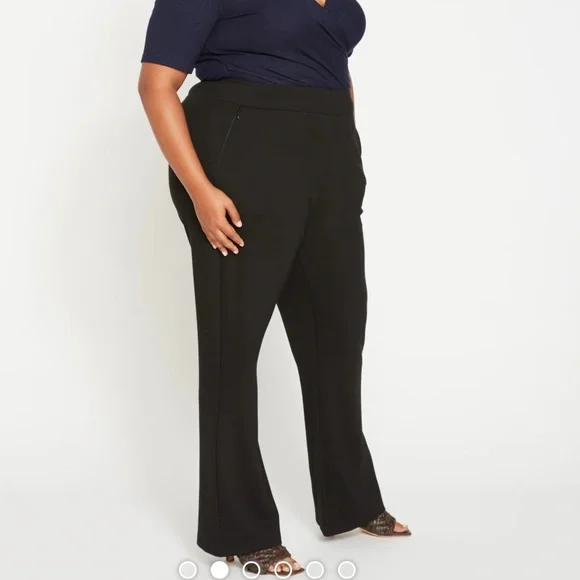 Universal Standard pull-on Pointe Black Boot Cut Casual Pants - Picture 1 of 6